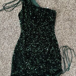 Lucy In The Sky Emerald Sequin Dress | Small